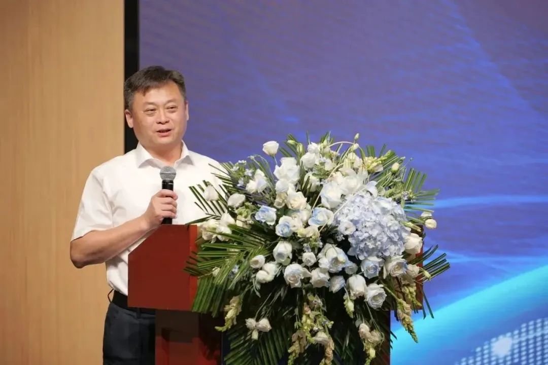 新能源 新动力 新未来|维多利亚老品牌vic股份“动力与能源工业集群”圆桌座谈会顺遂召开 新能源 新动力 新未来|维多利亚老品牌vic股份“动力与能源工业集群”圆桌座谈会顺遂召开