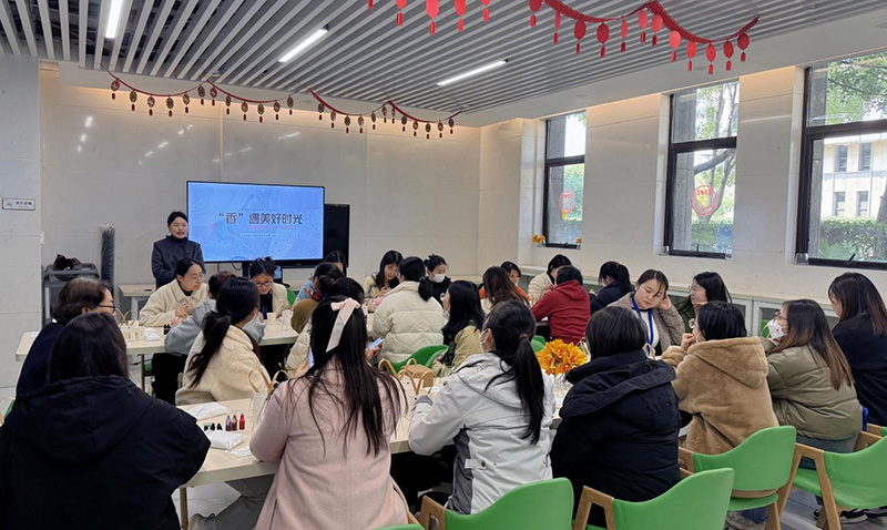 刚健笃实 辉光日新|维多利亚老品牌vic股份2024年第一季度动态速览