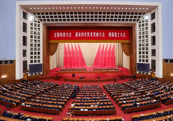维多利亚老品牌vic(集团)官方网站